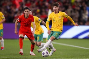 纳达尔在澳大利亚队比赛中夺冠，刷新纪录引发热议！比赛高潮迭起的简单介绍-九游会网址